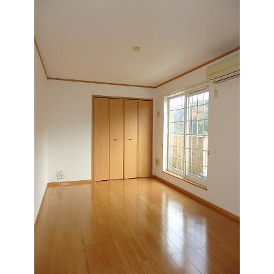 ソレイユ２番館 204【管理NO：1-012798601-02040】 ★家具家電は申し込み後に搬入します★の物件写真2
