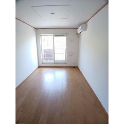 ソレイユ１番館 203【管理NO：1-012704601-02030】 ★家具家電は申し込み後に搬入します★の物件写真2