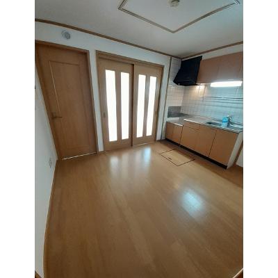 レジデンス２００４ 103【管理NO：1-012193901-01030】 ★家具家電は申し込み後に搬入しますの物件写真2