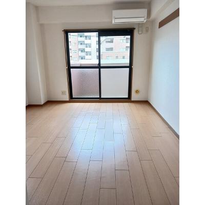 セゾン升本 401【管理NO：1-010544901-04010】 ★家具家電は申し込み後に搬入しますの物件写真2