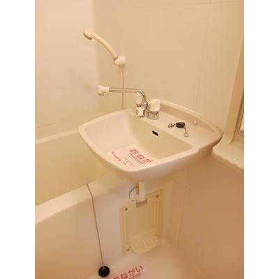 セゾン升本 303【管理NO：1-010544901-03030】 ★家具家電は申し込み後に搬入しますの物件写真6