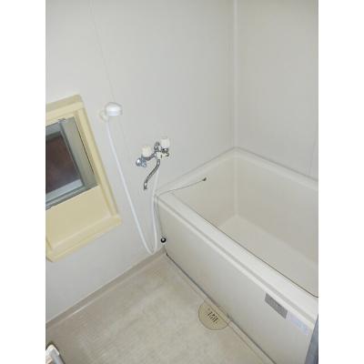 プラドール佐方 202【管理NO：1-004898801-02020】 ★家具家電は申し込み後に搬入しますの物件写真4