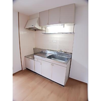 ハイクォリティーマンション麗華 303【管理NO：1-004524201-03030】 ★家具家電は申し込み後に搬入しますの物件写真3