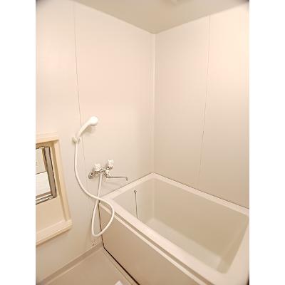 ハイクォリティーマンション麗華 303【管理NO：1-004524201-03030】 ★家具家電は申し込み後に搬入しますの物件写真4