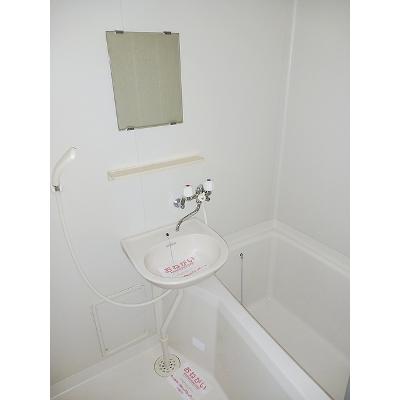エルディムＳ 103【管理NO：1-004049001-01030】 ★家具家電は申し込み後に搬入します★の物件写真4