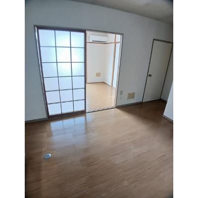 エルディム落合南Ａ 202【管理NO：1-002970801-02020】 ★家具家電は申し込み後に搬入します★の物件写真2