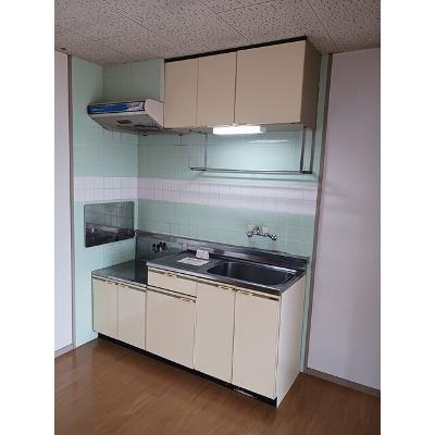 エルディム落合南Ａ 202【管理NO：1-002970801-02020】 ★家具家電は申し込み後に搬入します★の物件写真3