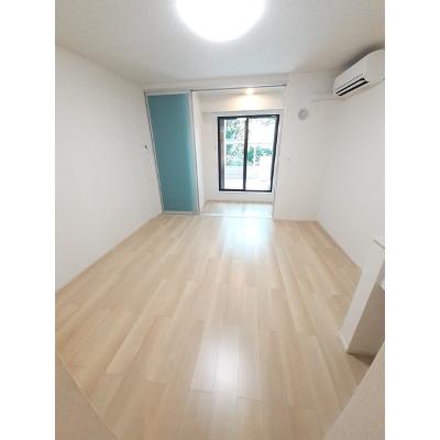 ゼファー 104【管理NO：1-027669901-01040】 ★家具家電は申し込み後に搬入します★の物件写真2
