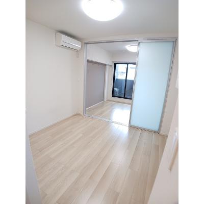 鈴蘭館 204【管理NO：1-027221901-02040】 ★家具家電は申し込み後に搬入します★の物件写真2