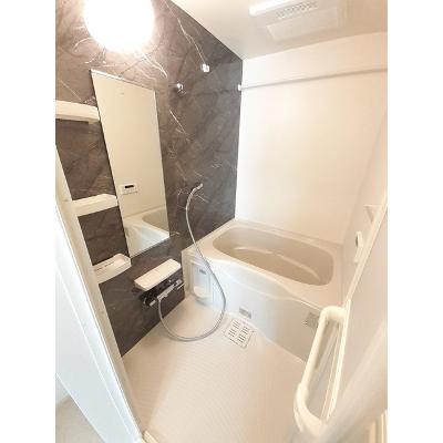 鈴蘭館 103【管理NO：1-027221901-01030】 ★家具家電は申し込み後に搬入します★ ★2026年08月下旬入居可能★の物件写真4