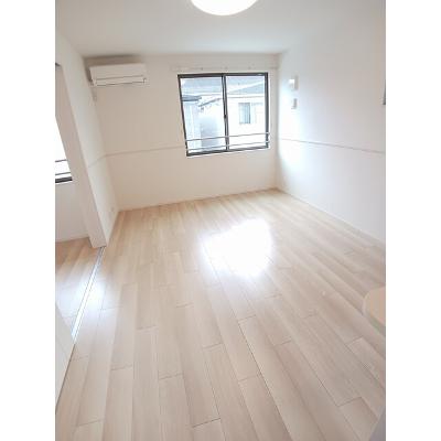 カーサ・ユヴェール　Ｂ 201【管理NO：1-026371202-02010】 ★家具家電は申し込み後に搬入しますの物件写真2