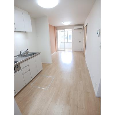 グランデ　フィオーレ　木園　Ｂ 102【管理NO：1-024547102-01020】 ★家具家電は申し込み後に搬入します★の物件写真2