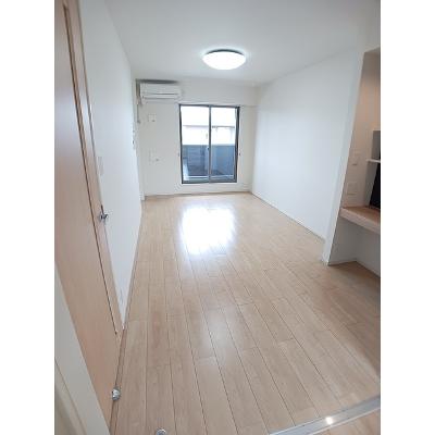 プティネージュ　トロワ 202【管理NO：1-021345101-02020】 ★家具家電は申し込み後に搬入しますの物件写真2