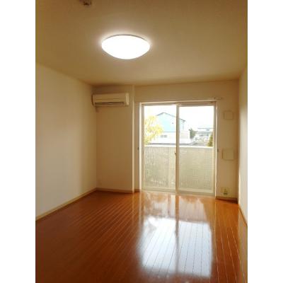 カルム・ソレイユⅡ 103【管理NO：1-015532101-01030】 ★家具家電は申し込み後に搬入します★ ★2026年09月上旬入居可能★の物件写真2