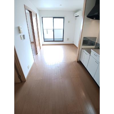 ティーズ・ウィンヒルⅣ 201【管理NO：1-014134402-02010】 ★家具家電は申し込み後に搬入します★の物件写真2