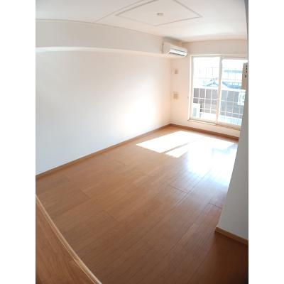 グランツ 202【管理NO：1-013743701-02020】 ★家具家電は申し込み後に搬入します 2026年07月中旬入居可能の物件写真2