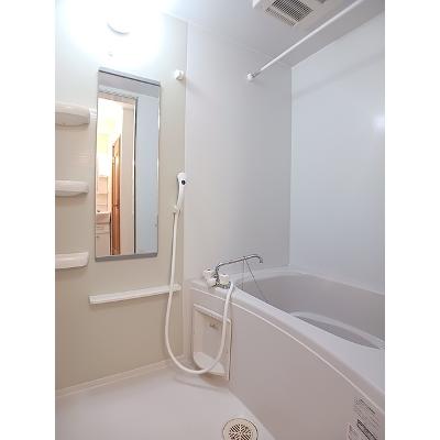 カーサ・エテルノ 202【管理NO：1-013385901-02020】 ★家具家電は申し込み後に搬入します★の物件写真4