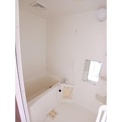 メゾンセレッソ　Ⅱ 101【管理NO：1-011096002-01010】 ★家具家電は申し込み後に搬入しますの物件写真4