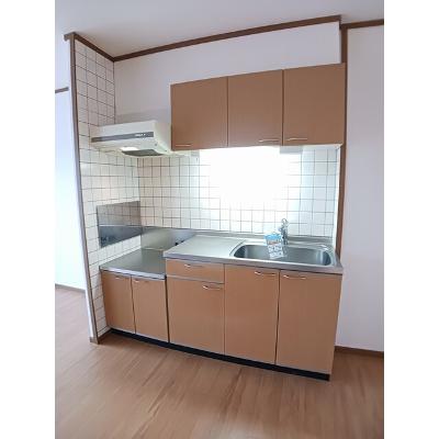 アルカディアＫ　Ⅱ 201【管理NO：1-010910601-02010】 ★家具家電は申し込み後に搬入します★の物件写真3