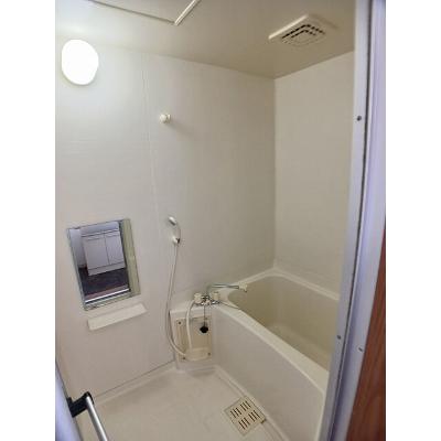 レークサイドＢ 103【管理NO：1-007983102-01030】 ★家具家電は申し込み後に搬入しますの物件写真4
