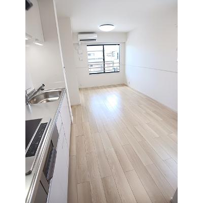 ウッドスプリング山根　Ｂ 201【管理NO：1-027822101-02010】 ★家具家電は申し込み後に搬入します 2026年07月下旬入居可能の物件写真2