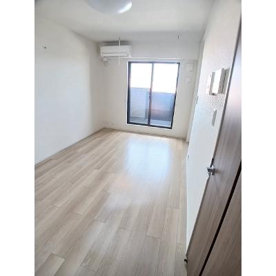 ラテ　ルーナ 202【管理NO：1-027573201-02020】 ★家具家電は申し込み後に搬入します★の物件写真2