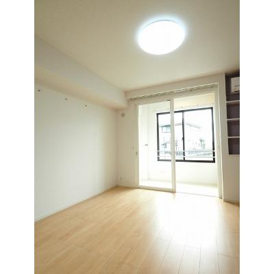 ワース 102【管理NO：1-025135401-01020】 ★家具家電は申し込み後に搬入します 2026年07月中旬入居可能の物件写真2