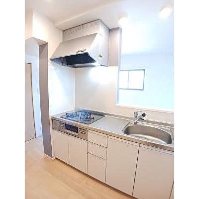 ウエストヒル 203【管理NO：1-024146601-02030】 ★家具家電は申し込み後に搬入します★の物件写真3