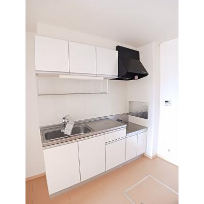 Ｅ’ｓ　Ｇａｒｄｅｎ　Ａ 101【管理NO：1-017000301-01010】 ★家具家電は申し込み後に搬入します★の物件写真3