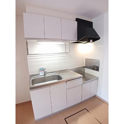 シェトラーゼ 102【管理NO：1-015476101-01020】 ★家具家電は申し込み後に搬入します★の物件写真3
