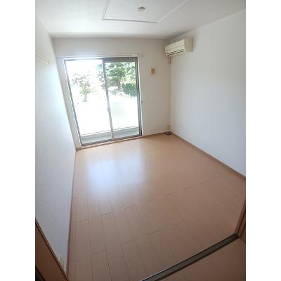 カーサ・エテルノＴ’Ｓ 104【管理NO：1-014723501-01040】 ★家具家電は申し込み後に搬入します★の物件写真2