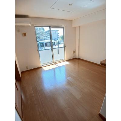 フィオーレＢ 101【管理NO：1-014071401-01010】 ★家具家電は申し込み後に搬入します★の物件写真2