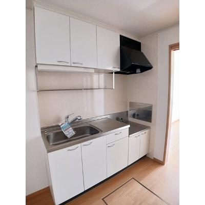 ノイ・ブローテＡ 102【管理NO：1-013463601-01020】 ★家具家電は申し込み後に搬入しますの物件写真3