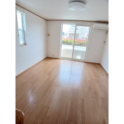コール・ハピネス　Ⅰ 101【管理NO：1-012860601-01010】 ★家具家電は申し込み後に搬入しますの物件写真2