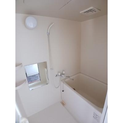 ＭｅｒｕＲｏｓｅ　Ⅱ 102【管理NO：1-010771402-01020】 ★家具家電は申し込み後に搬入します★の物件写真4