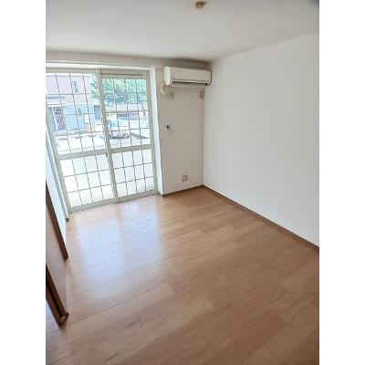 ソレアードⅡ 101【管理NO：1-010623402-01010】 ★家具家電は申し込み後に搬入しますの物件写真2