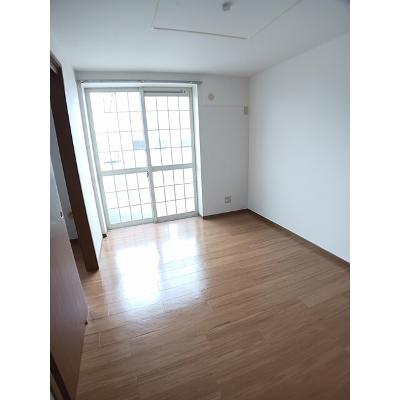 グリーンホーム 203【管理NO：1-009588101-02030】 ★家具家電は申し込み後に搬入します★の物件写真2