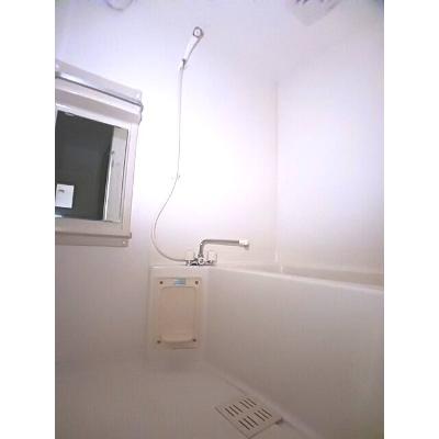 グリーンホーム 203【管理NO：1-009588101-02030】 ★家具家電は申し込み後に搬入します★の物件写真4
