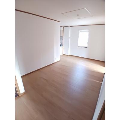 プルミェソレイユ 102【管理NO：1-007828501-01020】 ★家具家電は申し込み後に搬入します★の物件写真2