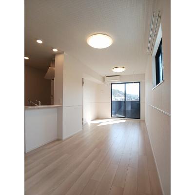 ミル・レーヴ 101【管理NO：1-028217601-01010】 ★家具家電は申し込み後に搬入します★の物件写真2