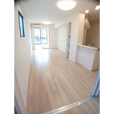 ソラットⅠ 105【管理NO：1-027731401-01050】 ★家具家電は申し込み後に搬入しますの物件写真2
