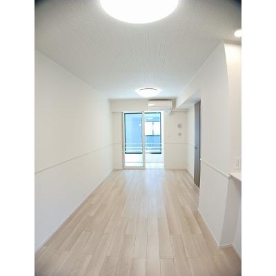 ラビー 102【管理NO：1-026745501-01020】 ★家具家電は申し込み後に搬入します 2026年08月中旬入居可能の物件写真2