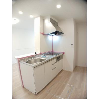 ラビー 102【管理NO：1-026745501-01020】 ★家具家電は申し込み後に搬入します 2026年08月中旬入居可能の物件写真3
