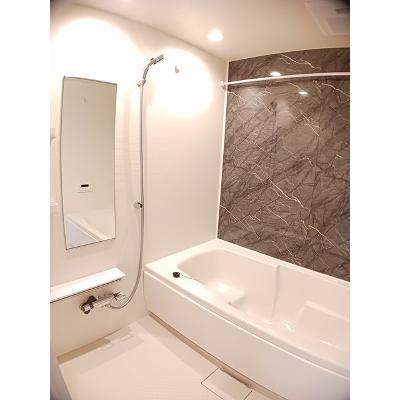 ラビー 102【管理NO：1-026745501-01020】 ★家具家電は申し込み後に搬入します 2026年08月中旬入居可能の物件写真4