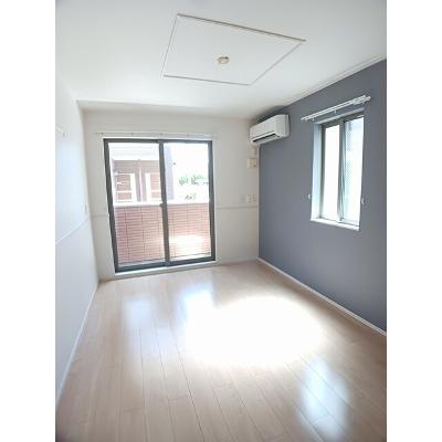ヴィラージュ平井 104【管理NO：1-021652001-01040】 ★家具家電は申し込み後に搬入します★の物件写真2