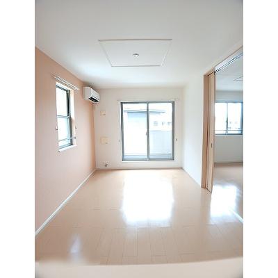 アプリコットⅠ 201【管理NO：1-019382601-02010】 ★家具家電は申し込み後に搬入します★の物件写真2
