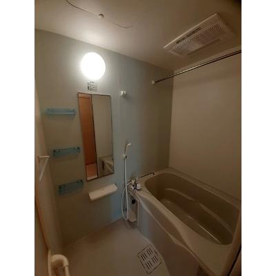 レジデンス・宝町 201【管理NO：1-016046901-02010】 ★家具家電は申し込み後に搬入しますの物件写真4