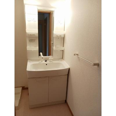 シュトラール　Ⅰ 101【管理NO：1-014303601-01010】 ★家具家電は申し込み後に搬入しますの物件写真6