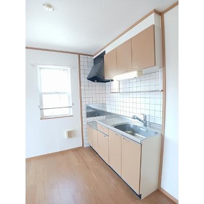 ブランドールＭ　Ａ 201【管理NO：1-012152201-02010】 ★家具家電は申し込み後に搬入しますの物件写真3