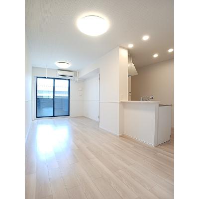 グラン　アルト 103【管理NO：1-028483601-01030】 ★家具家電は申し込み後に搬入します★の物件写真2